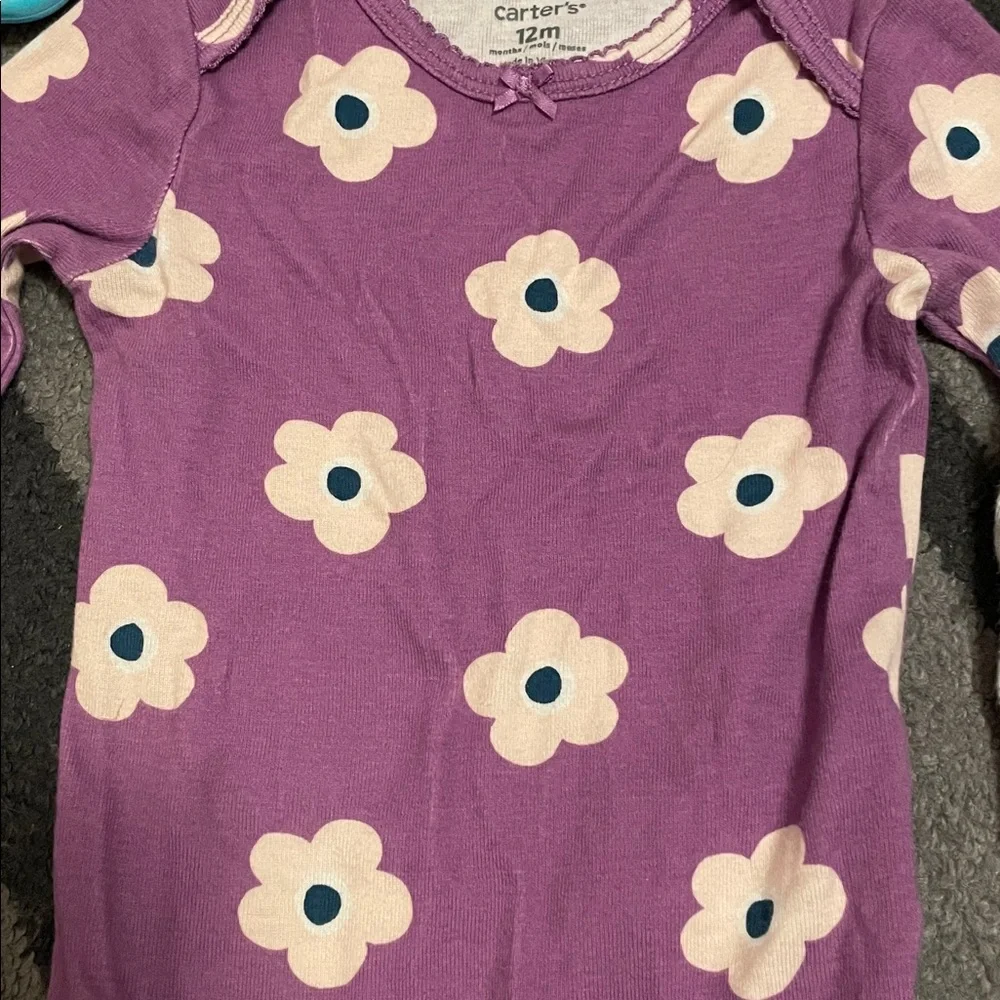 Carter’s floral long sleeves bodysuit onesies